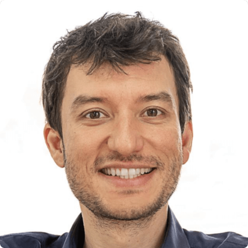 Valentin Bîrhală este co-fondatorul Genizz