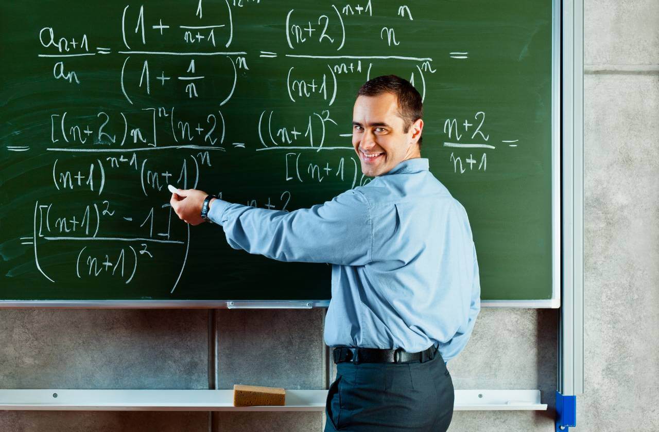 SUNT PROFESOR